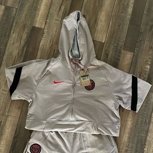 PSG warm up